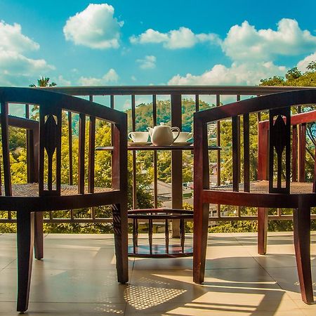 Aronka Homestay Kandy Kültér fotó