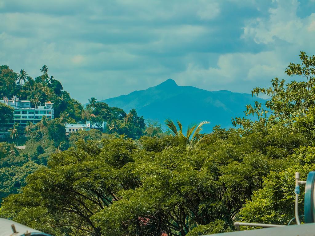 Aronka Homestay Kandy Kültér fotó