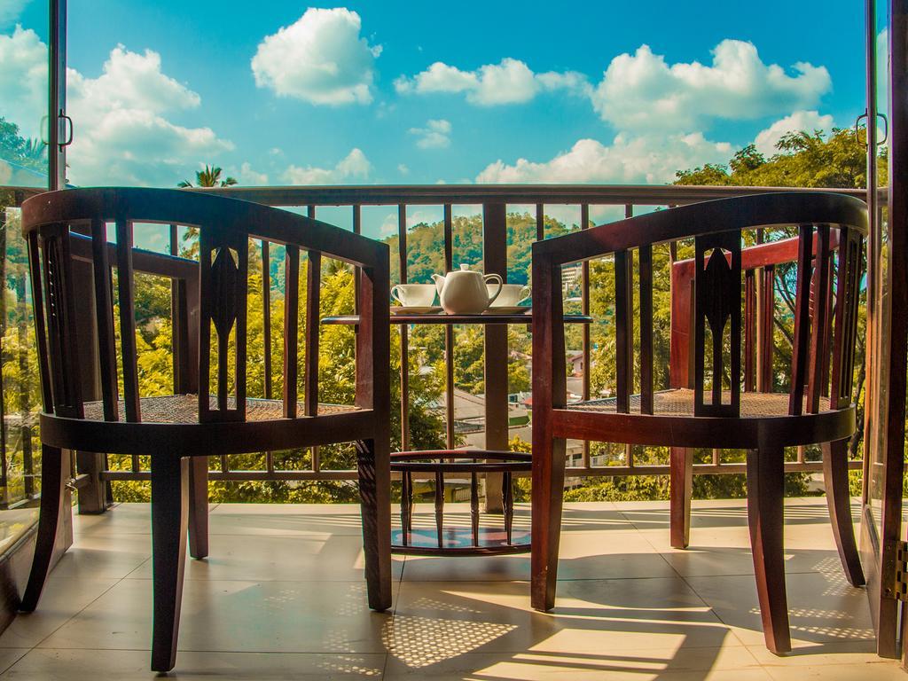 Aronka Homestay Kandy Kültér fotó