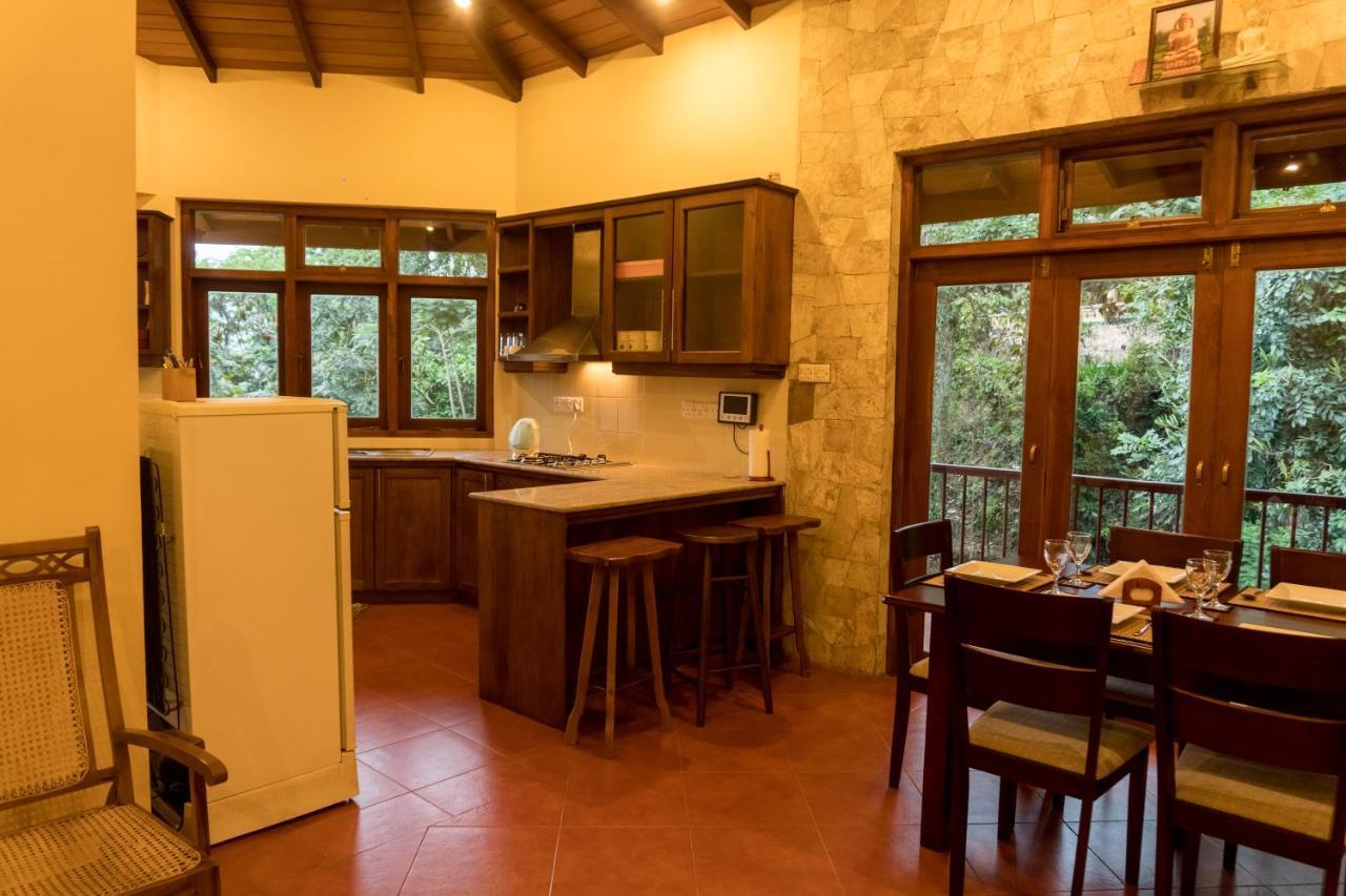 Aronka Homestay Kandy Szoba fotó